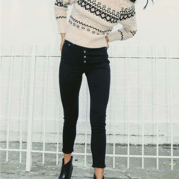 ASTR the Label Maria Beige Fair Isle Sweater Swedish Sweater Size Small - Picture 3 of 10